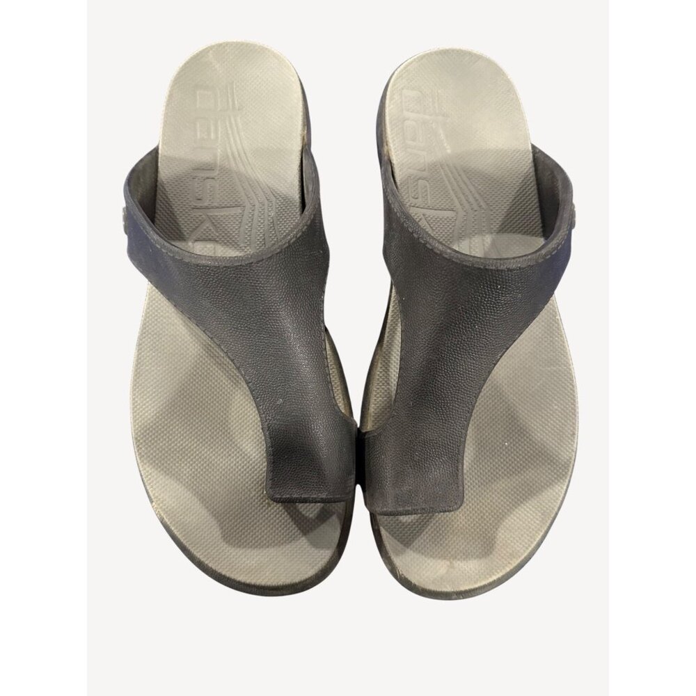 Dansko Womens Black Slip-On Sandals Size EU 40 With Textured Sole
